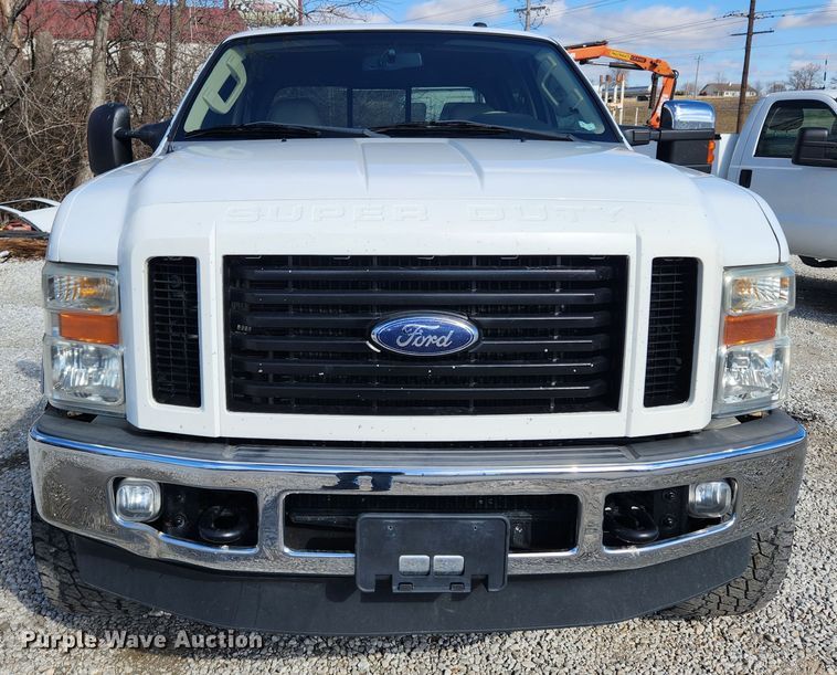 image for item JB9652 2010 Ford F250 Super Duty Lariat  Crew Cab pickup truck