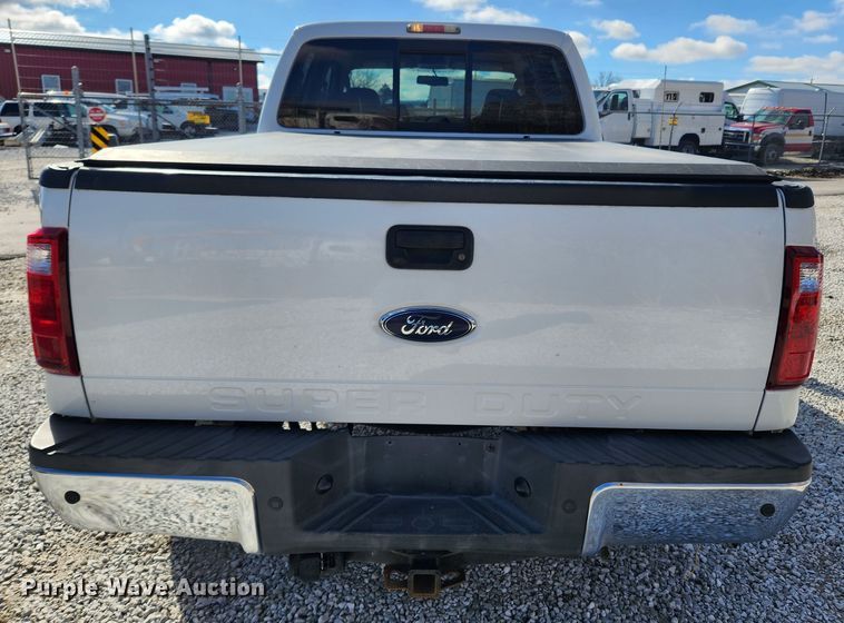 image for item JB9652 2010 Ford F250 Super Duty Lariat  Crew Cab pickup truck