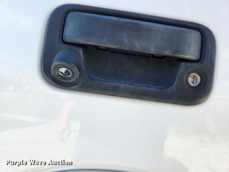 image for item JB9652 2010 Ford F250 Super Duty Lariat  Crew Cab pickup truck