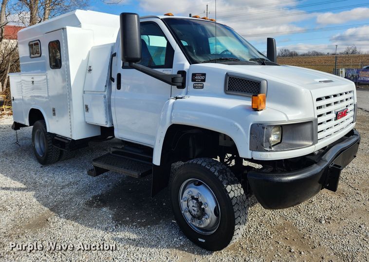 image for item JB9653 2008 GMC C4500  utility / service truck