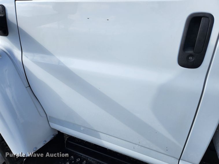 image for item JB9653 2008 GMC C4500  utility / service truck