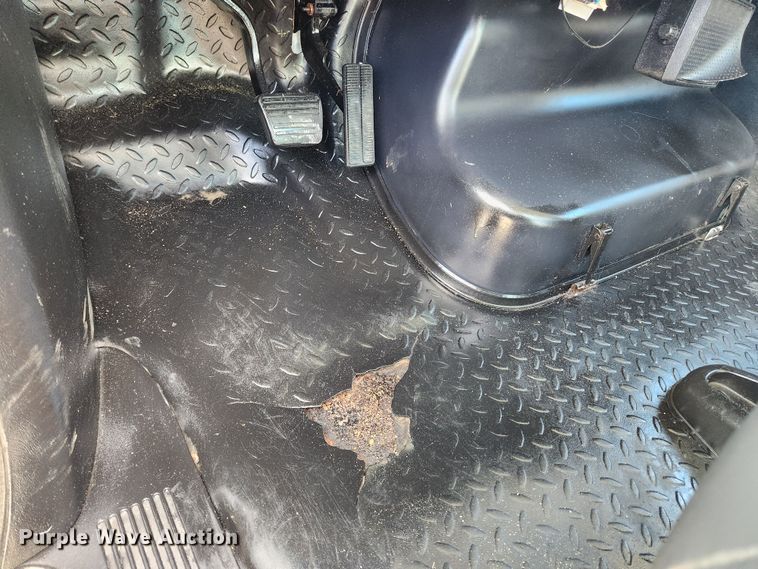 image for item JB9653 2008 GMC C4500  utility / service truck