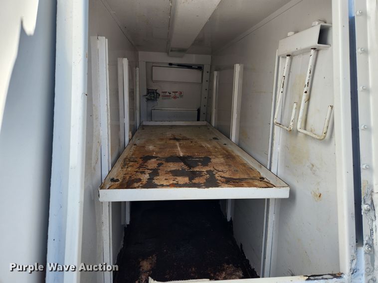 image for item JB9653 2008 GMC C4500  utility / service truck