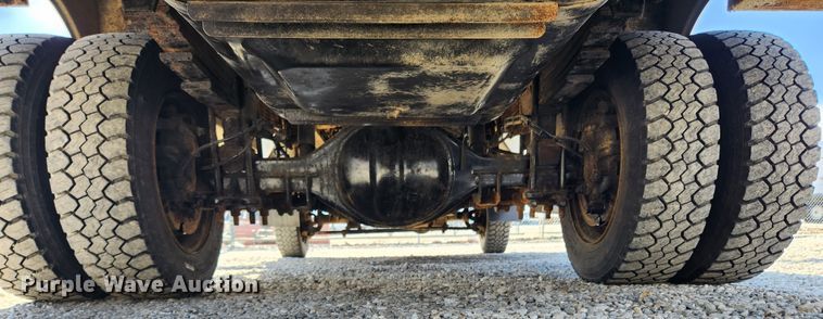 image for item JB9653 2008 GMC C4500  utility / service truck