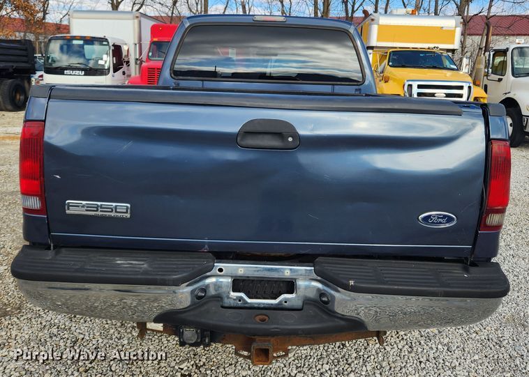 image for item JB9654 2007 Ford F350 Super Duty Lariat  Crew Cab pickup truck