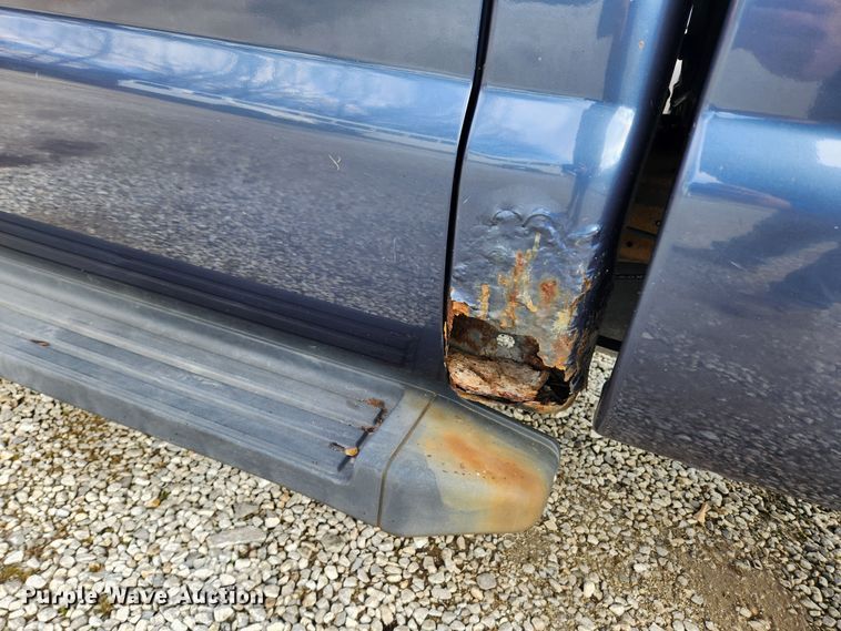 image for item JB9654 2007 Ford F350 Super Duty Lariat  Crew Cab pickup truck