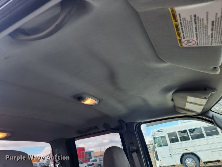 image for item JB9654 2007 Ford F350 Super Duty Lariat  Crew Cab pickup truck