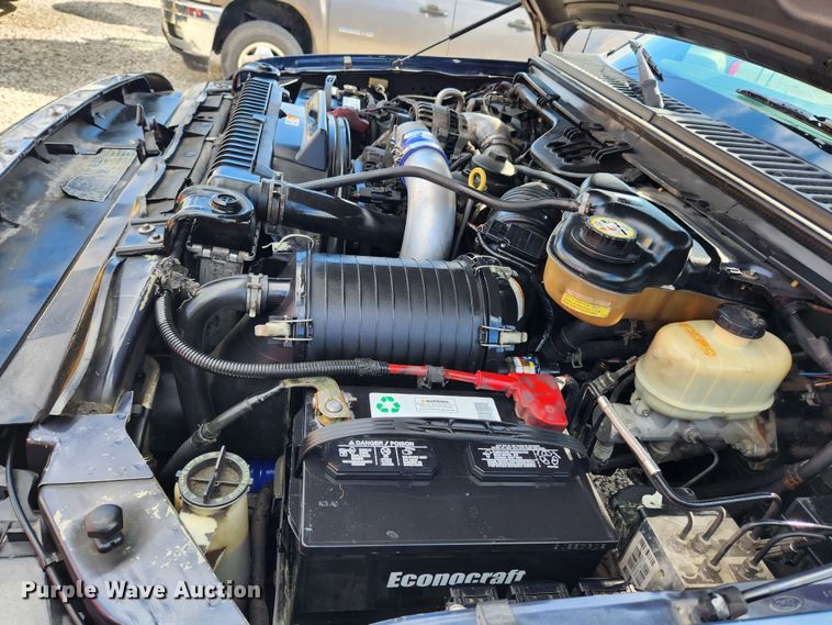 image for item JB9654 2007 Ford F350 Super Duty Lariat  Crew Cab pickup truck