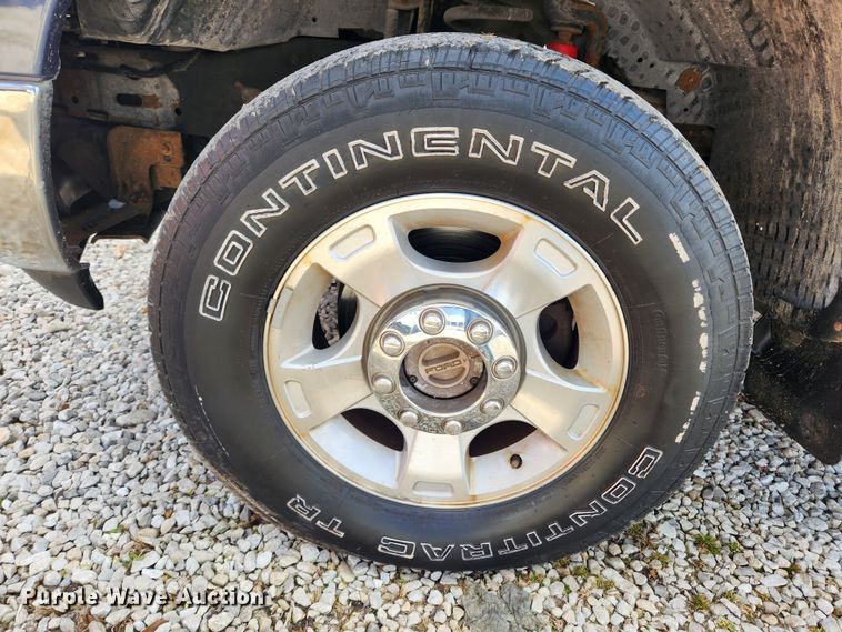 image for item JB9654 2007 Ford F350 Super Duty Lariat  Crew Cab pickup truck