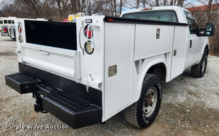 image for item JB9656 2012 Ford F250 Super Duty XL  utility bed pickup truck