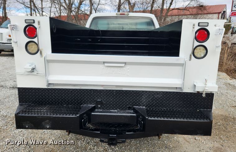 image for item JB9656 2012 Ford F250 Super Duty XL  utility bed pickup truck