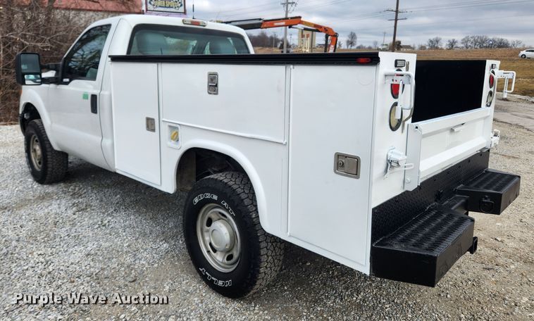 image for item JB9656 2012 Ford F250 Super Duty XL  utility bed pickup truck