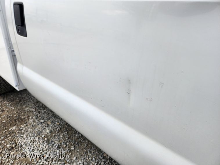 image for item JB9656 2012 Ford F250 Super Duty XL  utility bed pickup truck