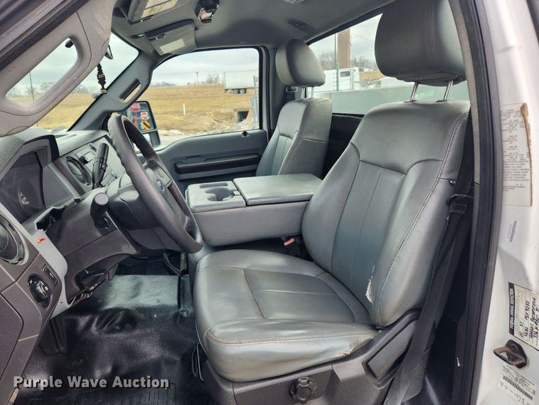 image for item JB9656 2012 Ford F250 Super Duty XL  utility bed pickup truck