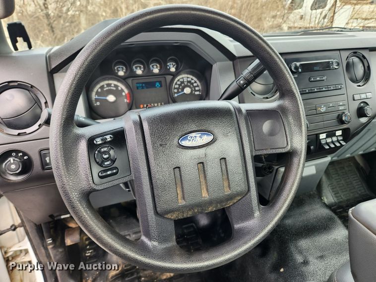 image for item JB9656 2012 Ford F250 Super Duty XL  utility bed pickup truck