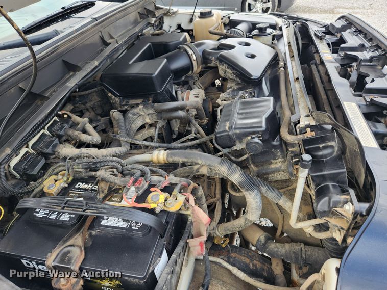 image for item JB9656 2012 Ford F250 Super Duty XL  utility bed pickup truck