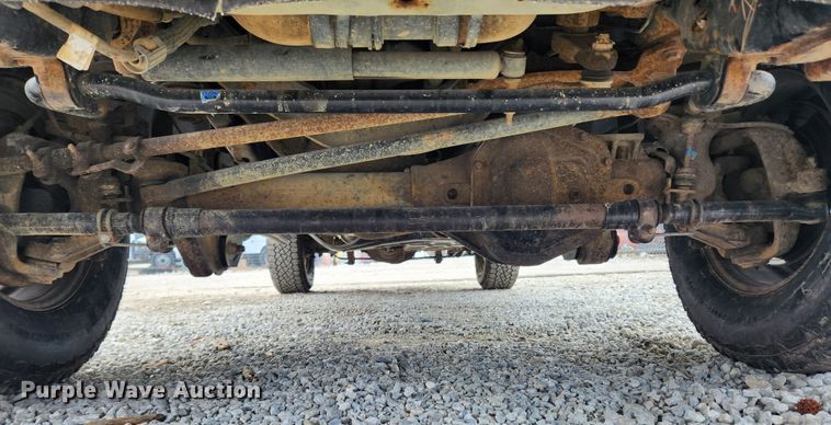 image for item JB9656 2012 Ford F250 Super Duty XL  utility bed pickup truck