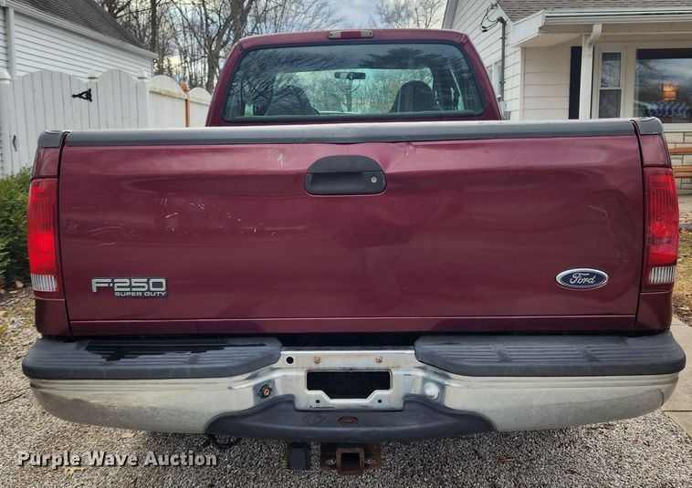 image for item JB9657 2000 Ford F250 Super Duty XLT  SuperCab pickup truck