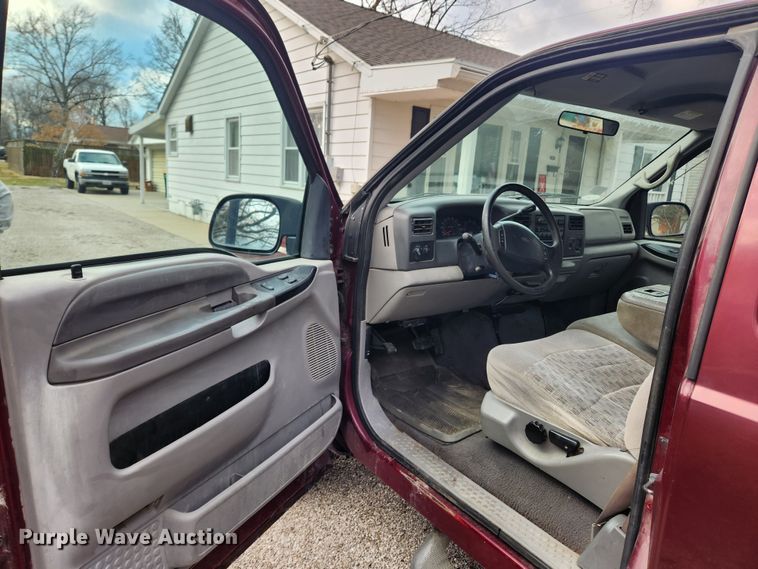 image for item JB9657 2000 Ford F250 Super Duty XLT  SuperCab pickup truck