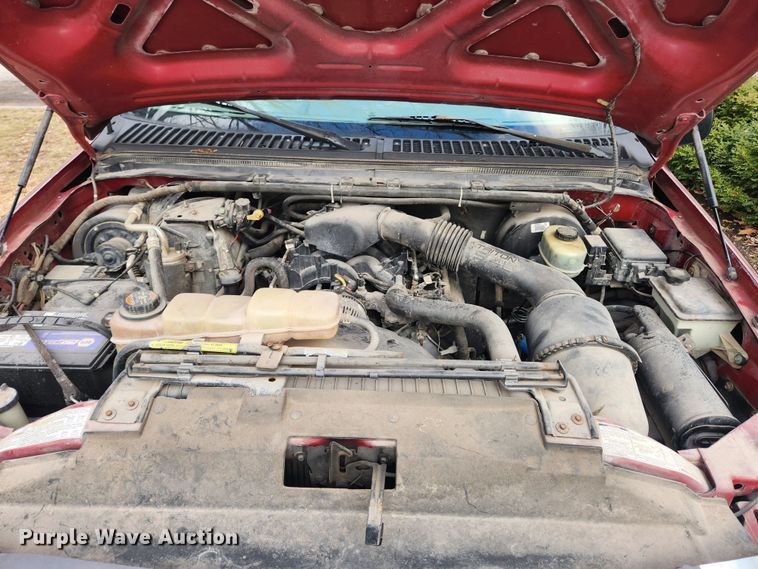 image for item JB9657 2000 Ford F250 Super Duty XLT  SuperCab pickup truck