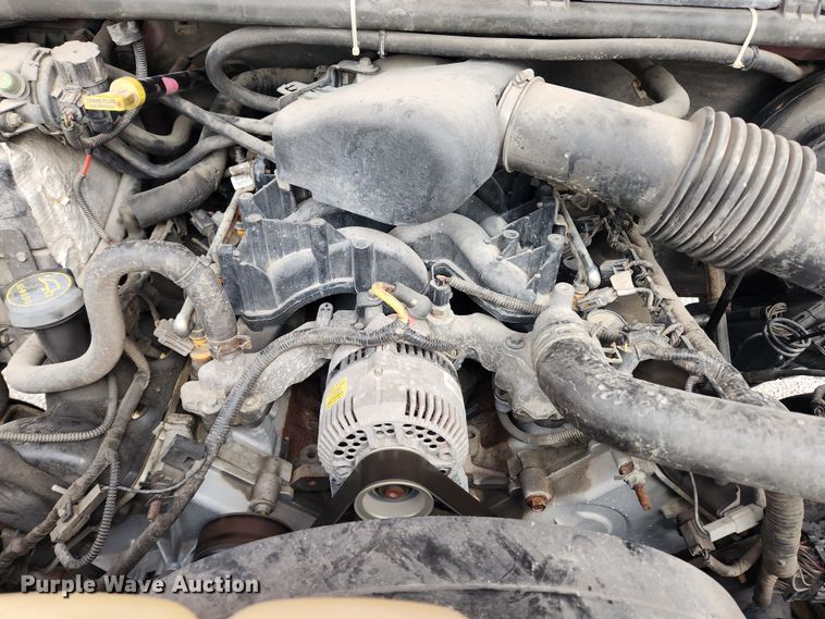 image for item JB9657 2000 Ford F250 Super Duty XLT  SuperCab pickup truck