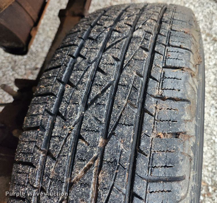 image for item JB9657 2000 Ford F250 Super Duty XLT  SuperCab pickup truck