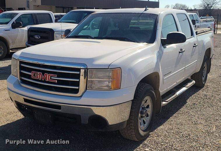 image for item JG9372 2012 GMC Sierra 1500  Crew Cab pickup truck