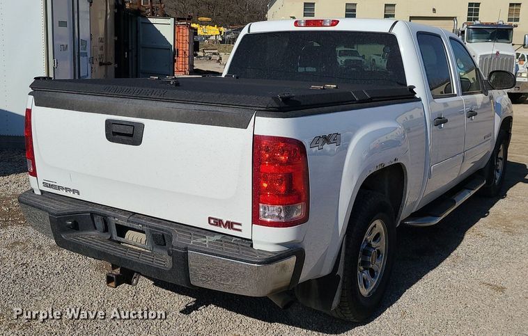 image for item JG9372 2012 GMC Sierra 1500  Crew Cab pickup truck
