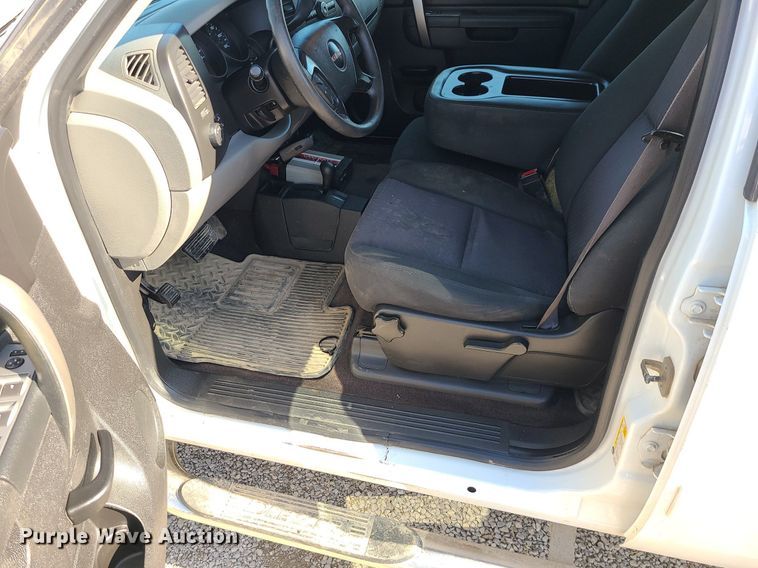 image for item JG9372 2012 GMC Sierra 1500  Crew Cab pickup truck