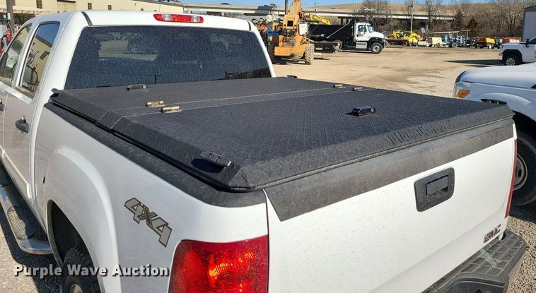 image for item JG9372 2012 GMC Sierra 1500  Crew Cab pickup truck