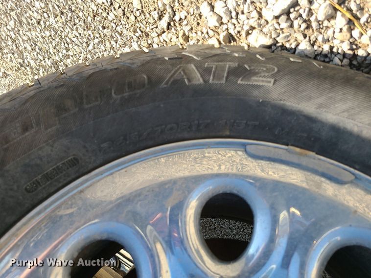 image for item JG9372 2012 GMC Sierra 1500  Crew Cab pickup truck