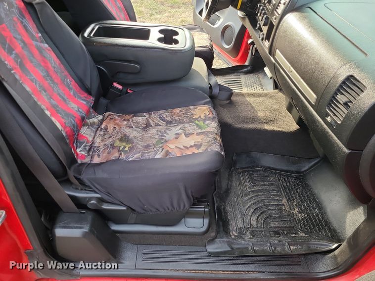 image for item JG9412 2007 Chevrolet Silverado 2500HD  Ext. Cab pickup truck