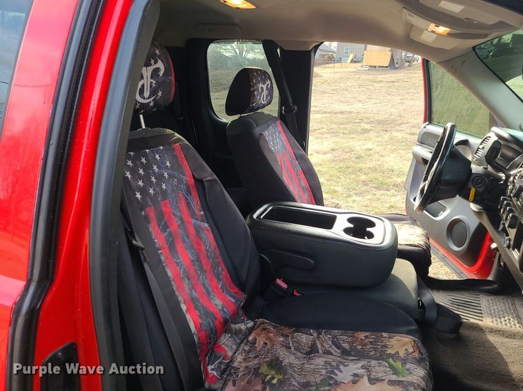 image for item JG9412 2007 Chevrolet Silverado 2500HD  Ext. Cab pickup truck