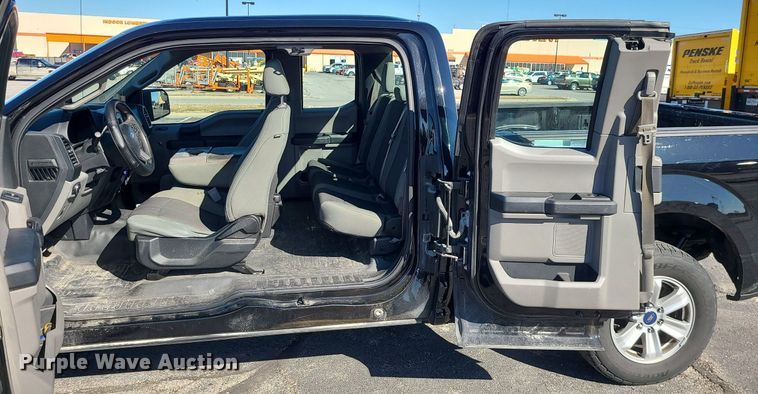 image for item JG9416 2016 Ford F150 XL  SuperCab pickup truck