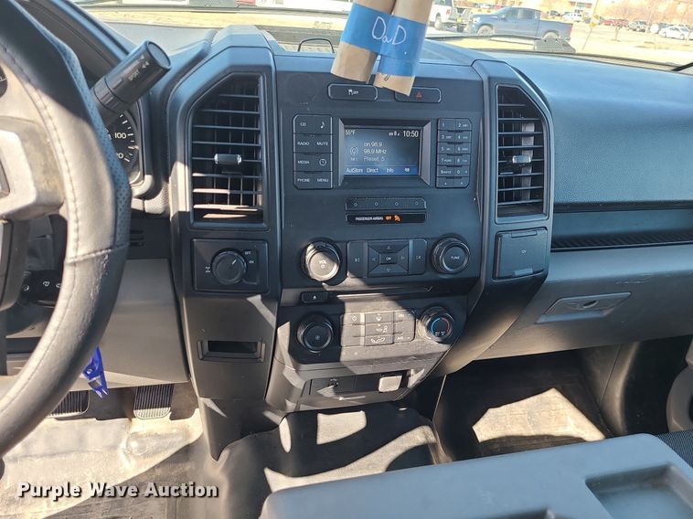 image for item JG9416 2016 Ford F150 XL  SuperCab pickup truck