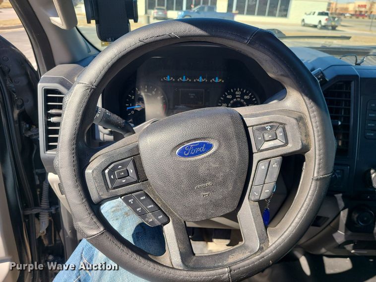 image for item JG9416 2016 Ford F150 XL  SuperCab pickup truck