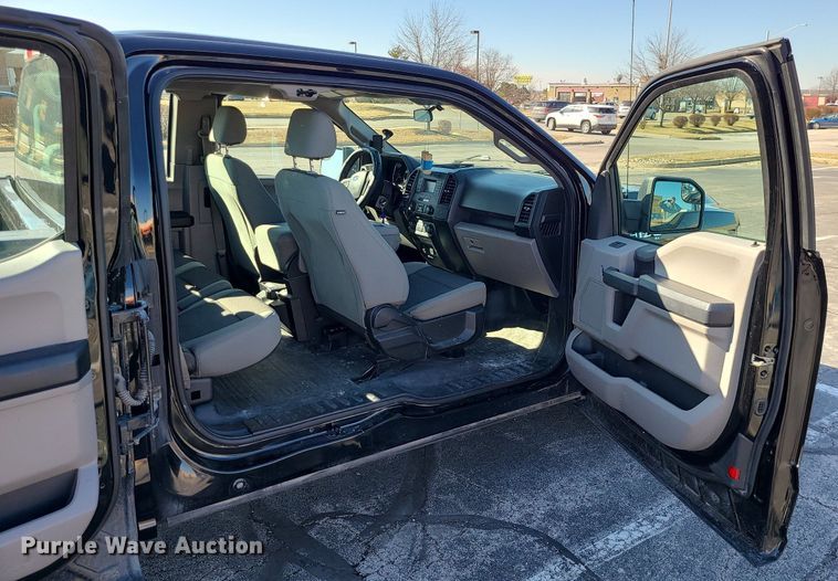 image for item JG9416 2016 Ford F150 XL  SuperCab pickup truck