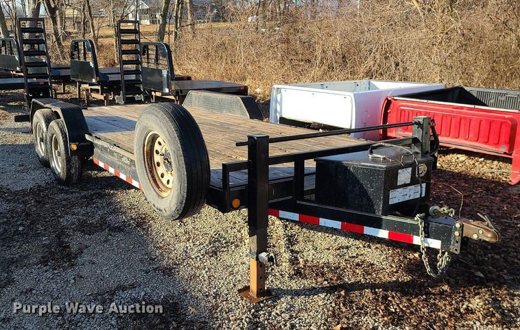 image for item JG9419 2015 Load Trail  equipment trailer