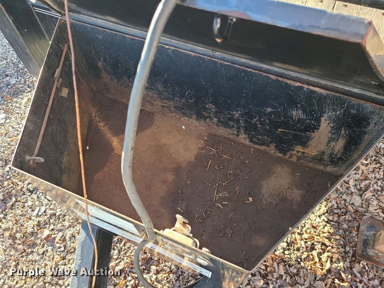 image for item JG9419 2015 Load Trail  equipment trailer