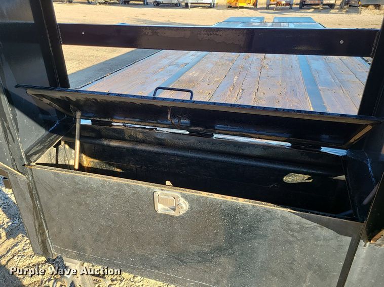 image for item JG9420 2019 Load Trail  equipment trailer