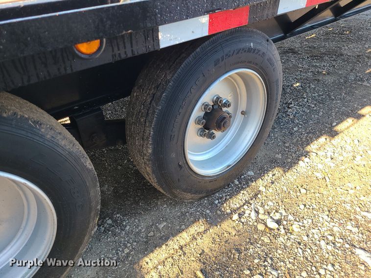 image for item JG9421 2021 Load Trail  equipment trailer