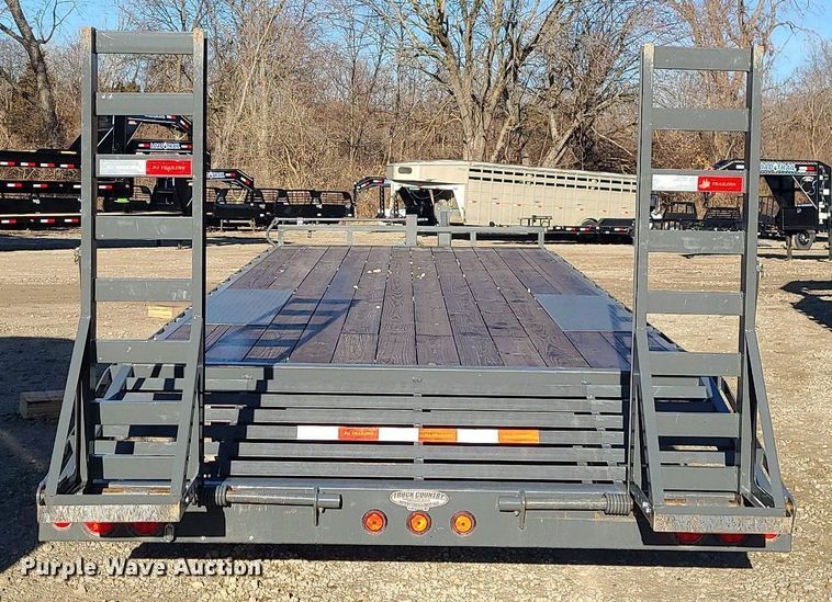 image for item JG9422 2021 PJ  equipment trailer