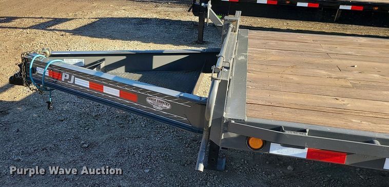 image for item JG9422 2021 PJ  equipment trailer