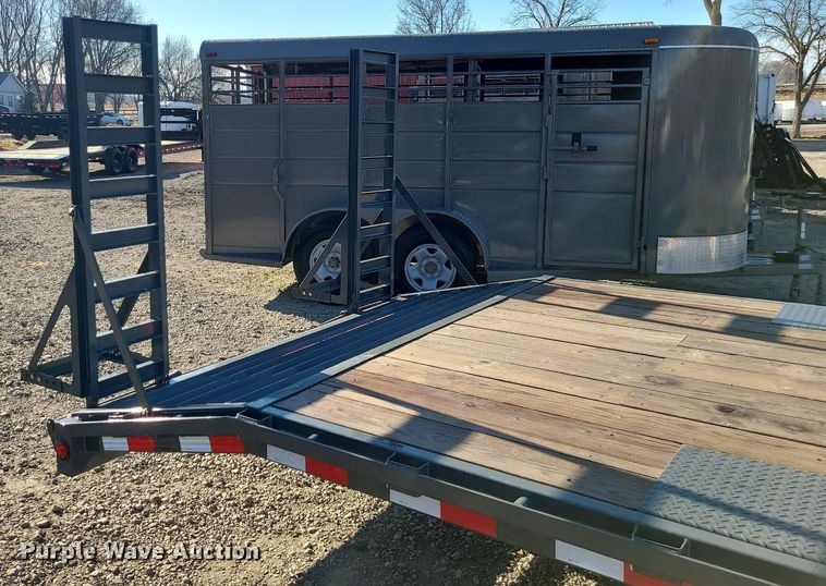 image for item JG9422 2021 PJ  equipment trailer