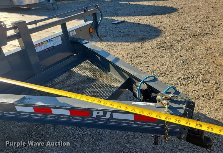 image for item JG9422 2021 PJ  equipment trailer
