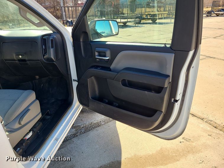 image for item JG9426 2015 Chevrolet Silverado 1500  pickup truck