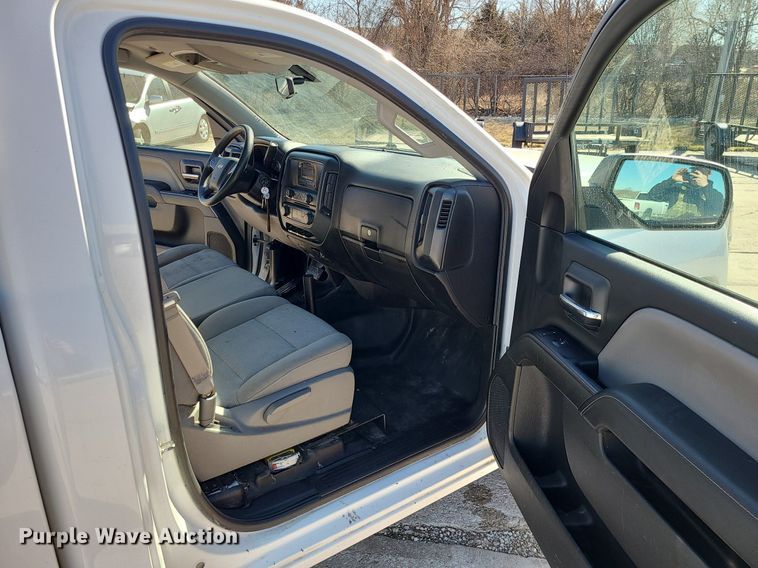 image for item JG9426 2015 Chevrolet Silverado 1500  pickup truck