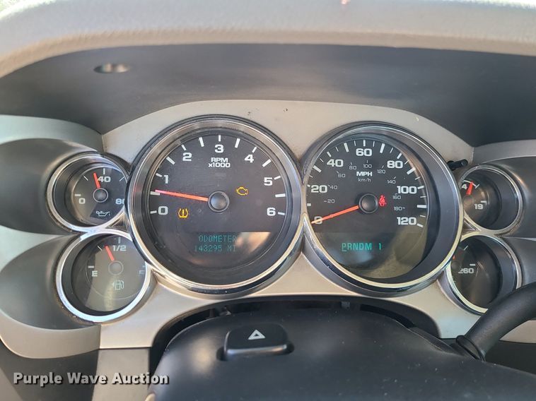 image for item JG9428 2013 Chevrolet Silverado 2500HD  pickup truck