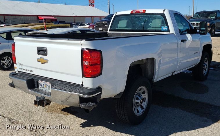 image for item JG9429 2017 Chevrolet Silverado 2500HD  pickup truck