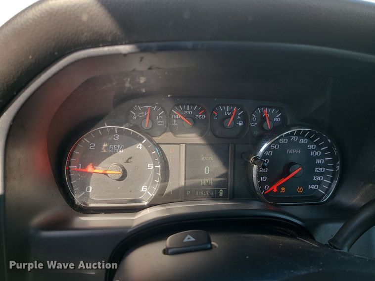 image for item JG9429 2017 Chevrolet Silverado 2500HD  pickup truck